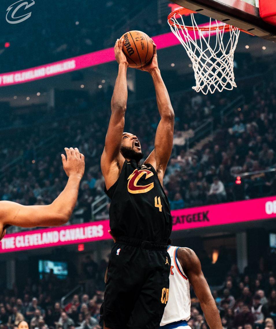 包含爵士战胜勇士，米切尔砍下35分的词条