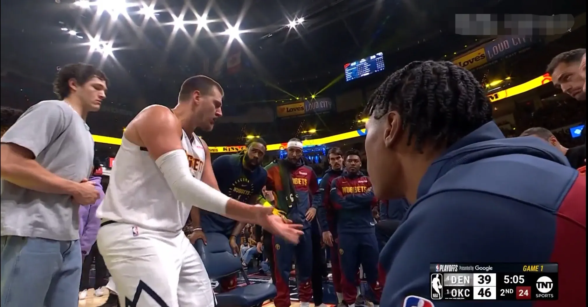 国王客场负雷霆,无缘晋级西部半决赛 国王客场负雷霆,无缘晋级西部半决赛