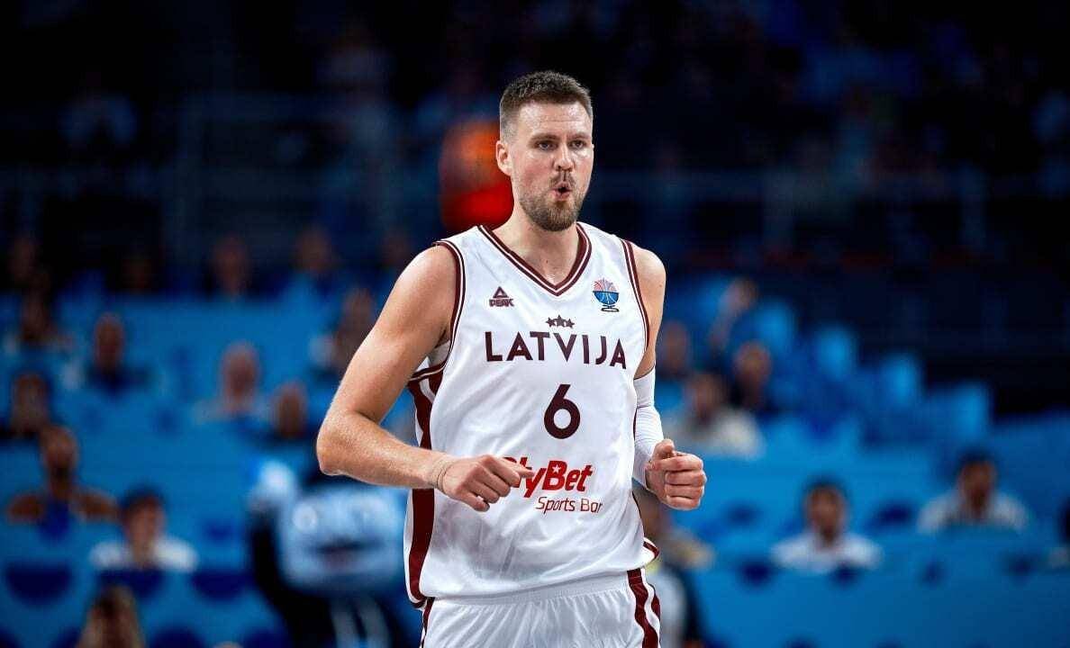 爱沙尼亚队在欧锦赛中突围成功，晋级