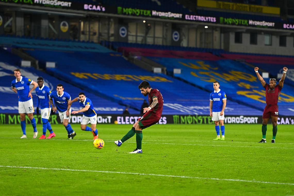 包含热刺主场逆转赢下布莱顿，士气大增的词条