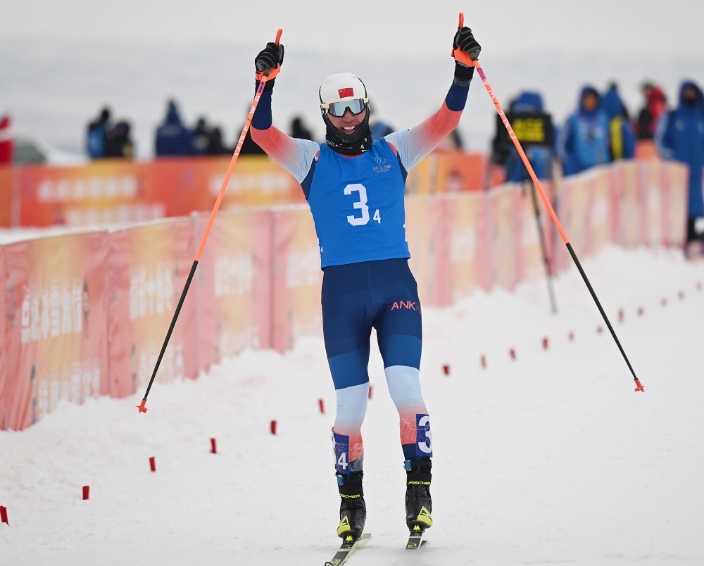 爱游戏平台-瑞典选手在越野滑雪比赛中斩获金牌