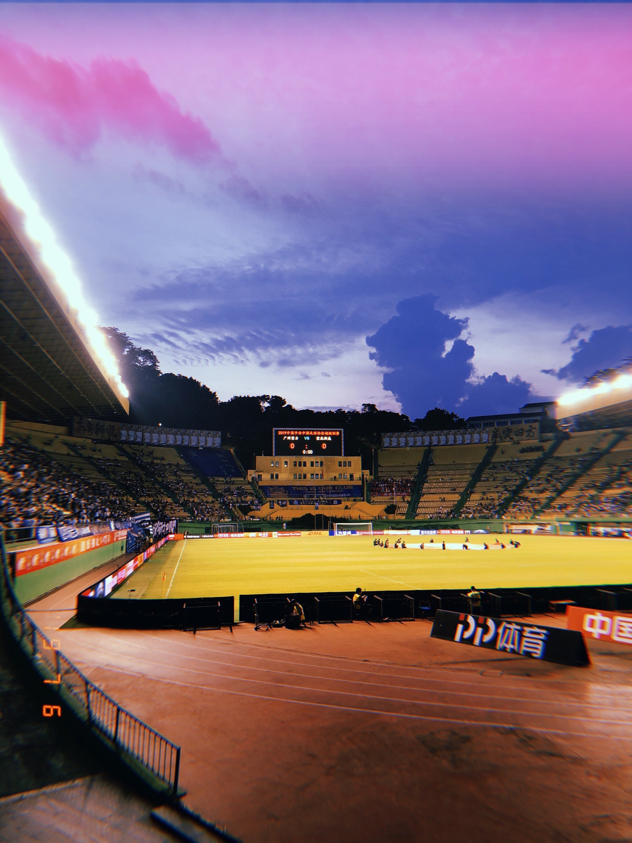 爱游戏地址-关于重庆斯威不敌广州富力，遭遇两连败的信息