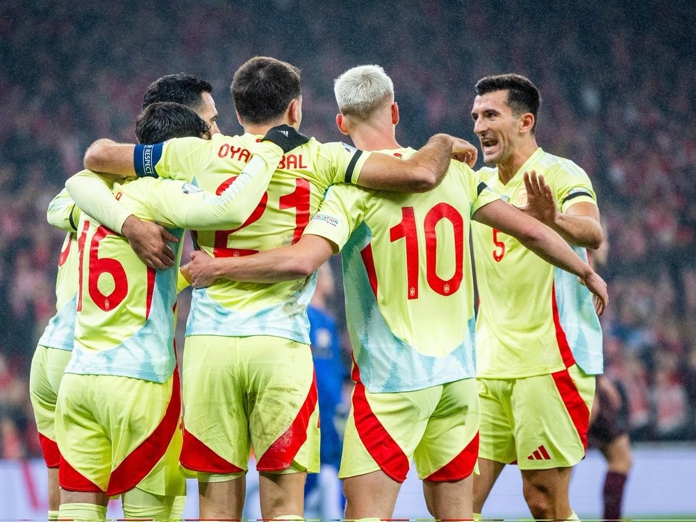 爱游戏平台-塞维利亚惊险逆转获胜！奔赴欧联杯