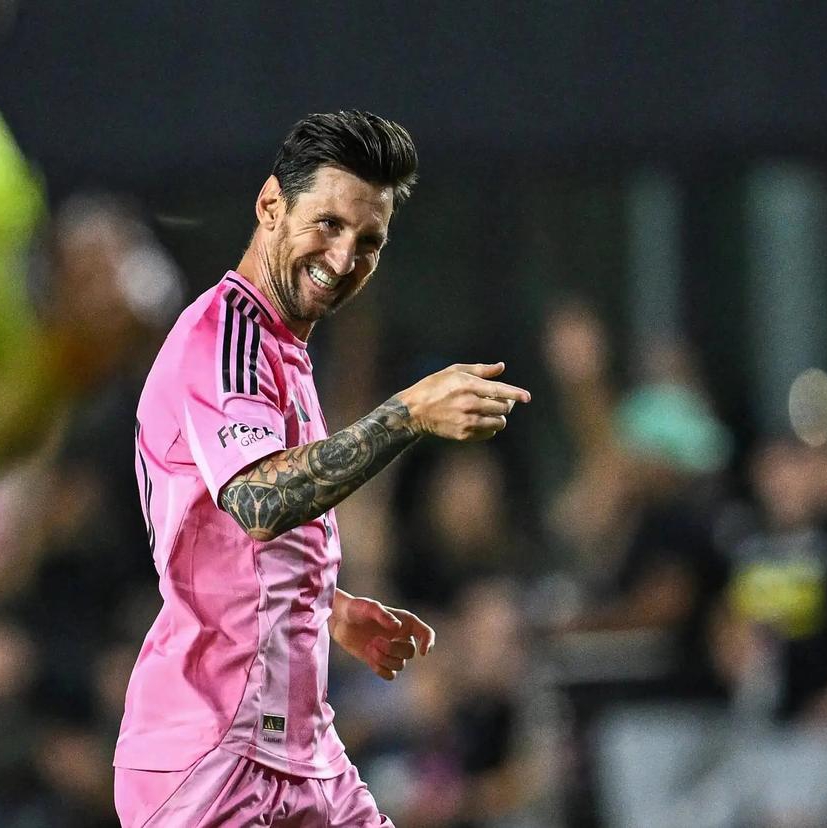 巴萨继续领跑，梅西神奇进球