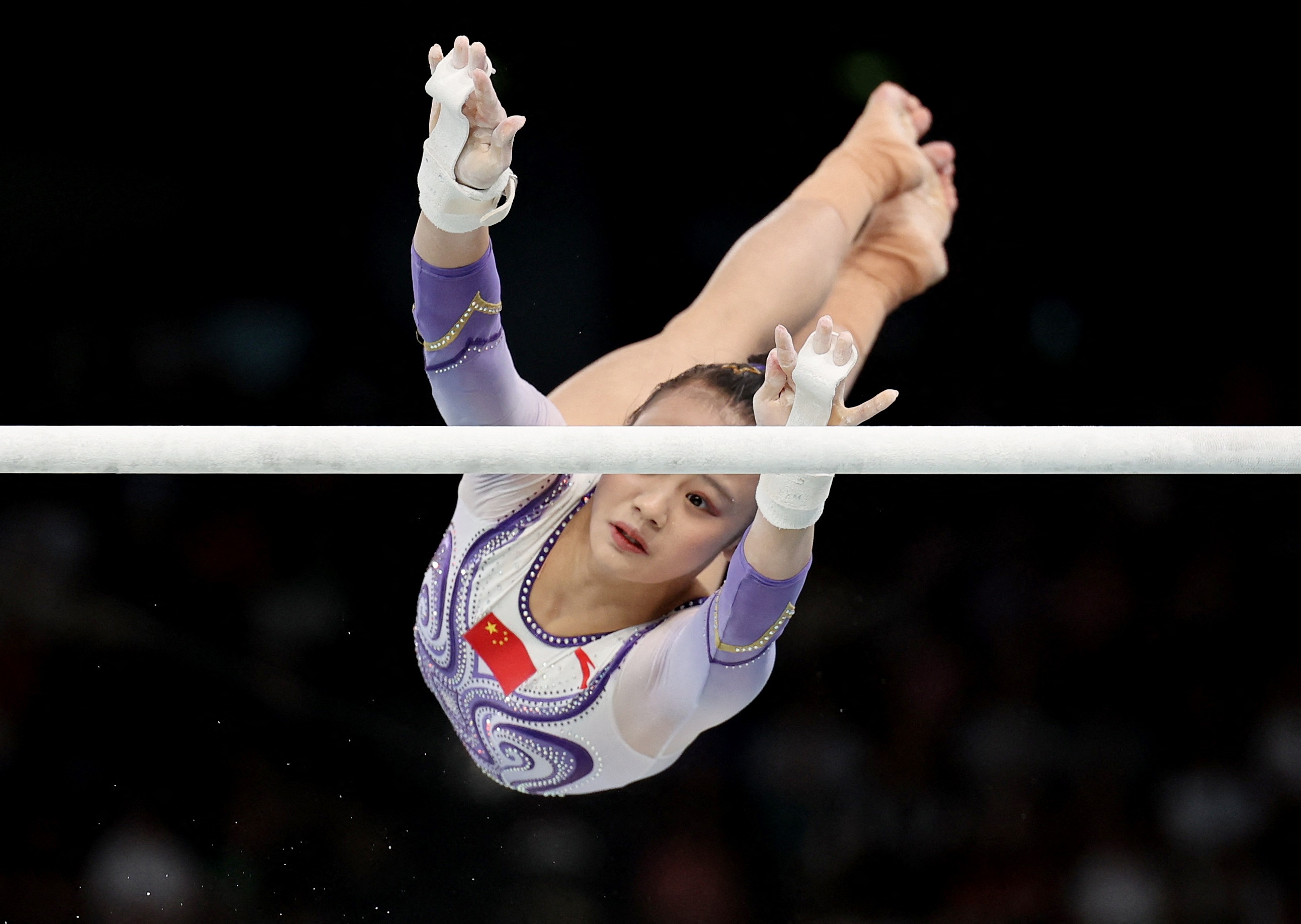 关于体操比赛技压群雄,选手斩获头名的信息 关于体操比赛技压群雄,选手斩获头名的信息