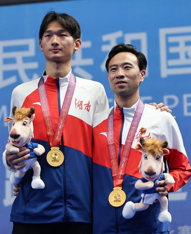 包含安提瓜和巴布达代表队斩获金牌，光耀全球的词条