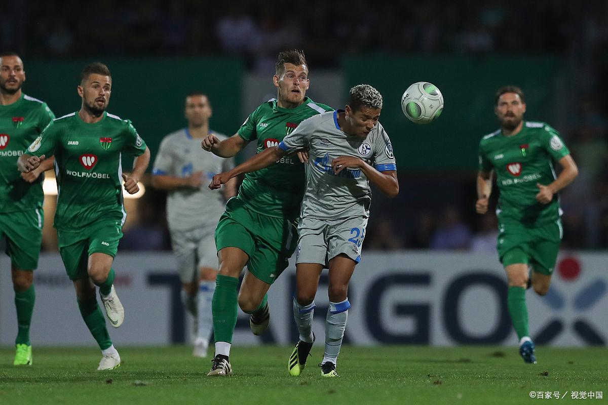 爱游戏教练-包含弗赖堡表现低迷，球迷呼吁俱乐部改革的词条